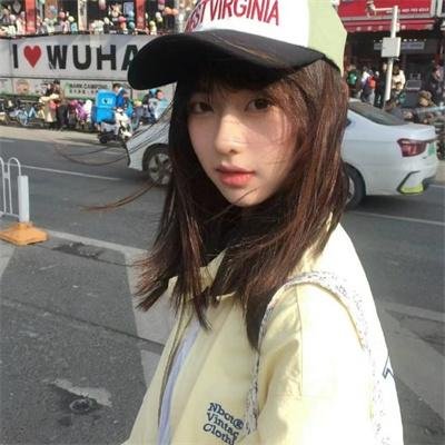 米卡机器人